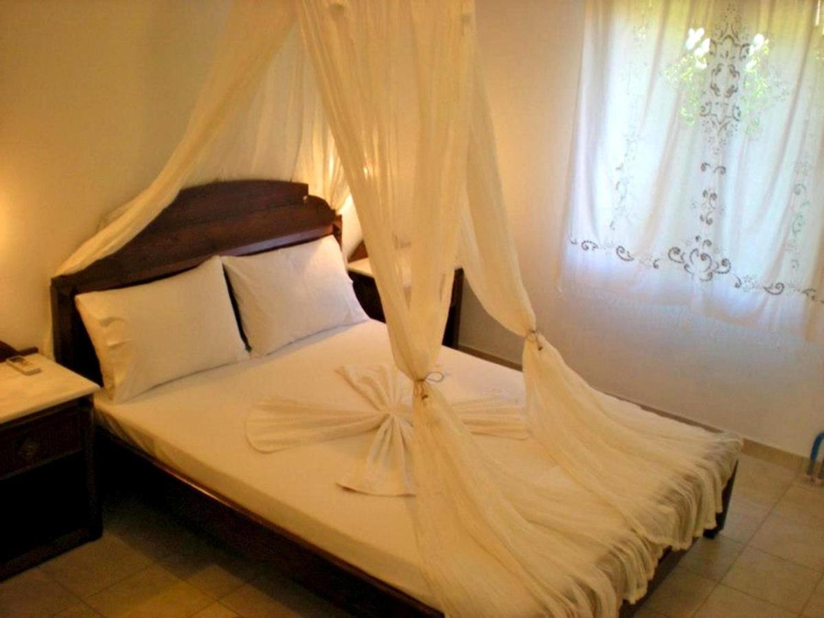 Olympion Apartments Stafylos Phòng bức ảnh